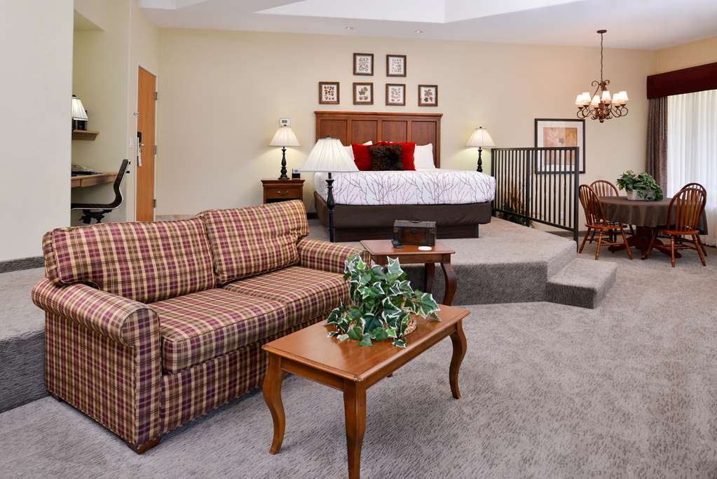 Best Western Lodge At River's Edge - photo 30