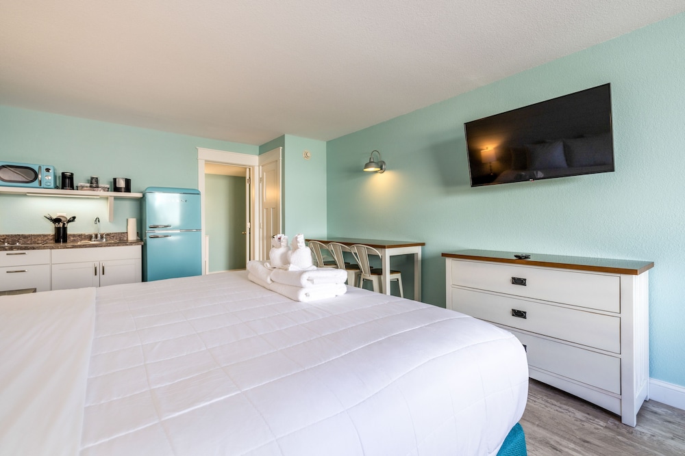 John Yancey Oceanfront Inn - photo 42