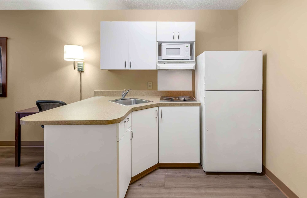 Extended Stay America Select Suites Raleigh RDU Airport - photo 15