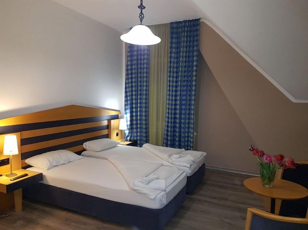 Pharos zur Seeve — Seevetal — photo 5