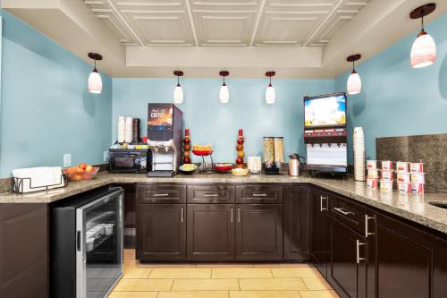 SureStay by Best Western San Francisco Marina District - photo 50