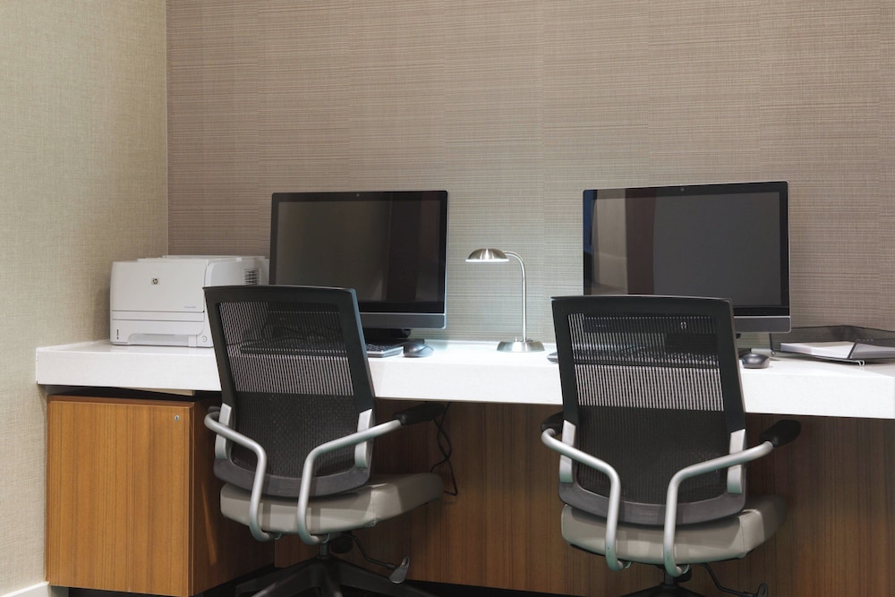 SpringHill Suites by Marriott Jacksonville - photo 25