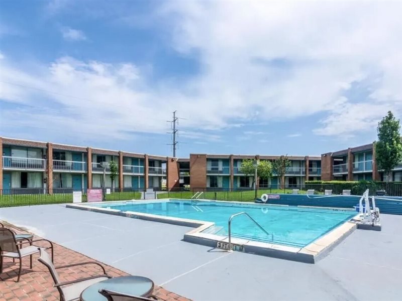 Rest and Relax Inn - photo 2