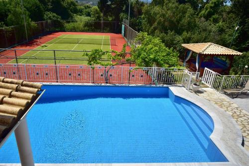 Villa Jolie — 4-Star Luxury Hotel in Corfu, Greece