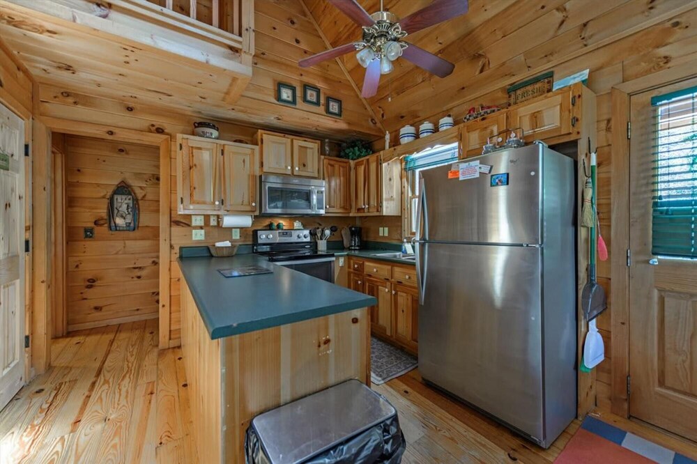 Riverside Retreat - photo 12