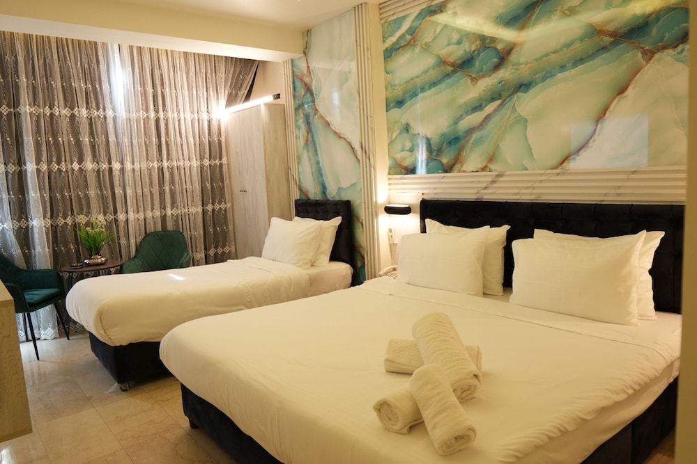 Parklane Furnished Suites in Beirut, Lebanon