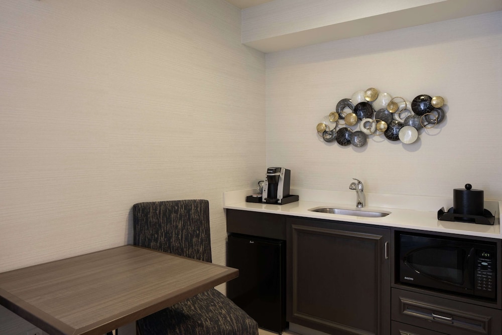 Hilton Garden Inn Freeport Downtown - photo 5