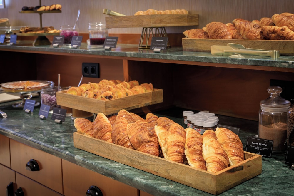 מזון ומשקאות