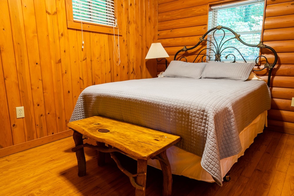Mountain Aire Cottages & Inn - photo 32
