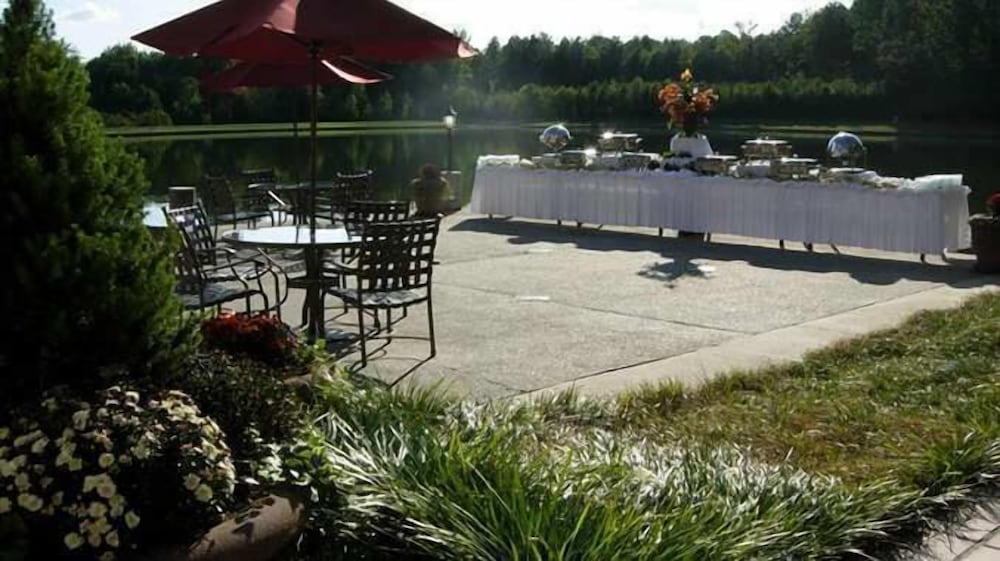 DoubleTree Suites by Hilton Raleigh Durham - photo 44