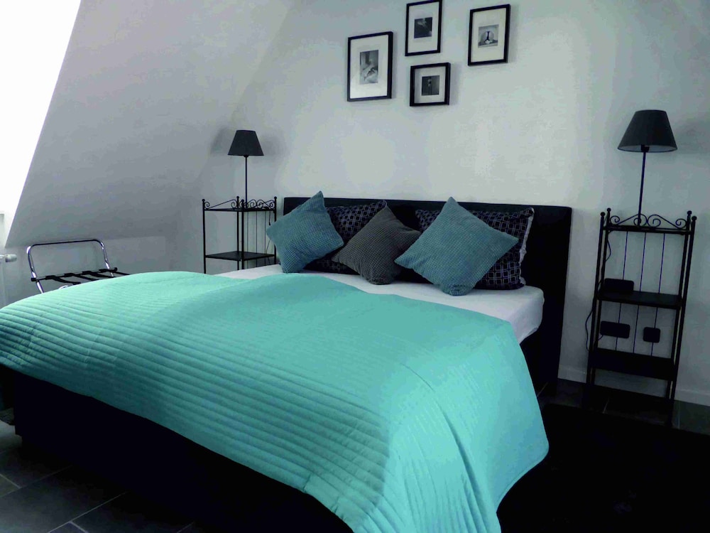 CityStudiosTreysa — 4-Star Luxury Hotel in Schwalmstadt, Germany