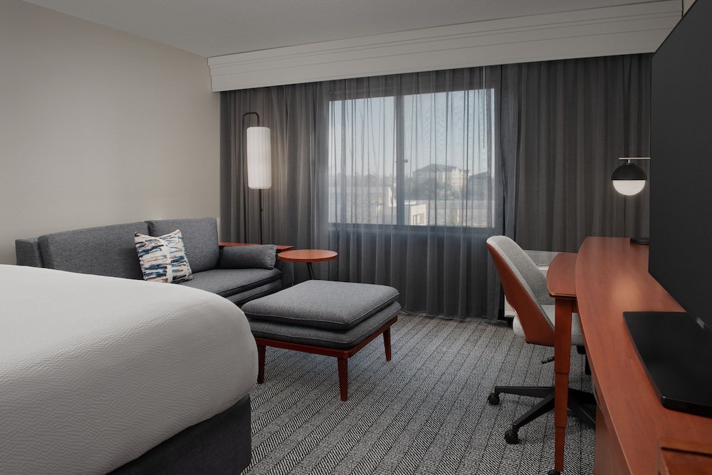 Courtyard by Marriott Panama City - photo 16