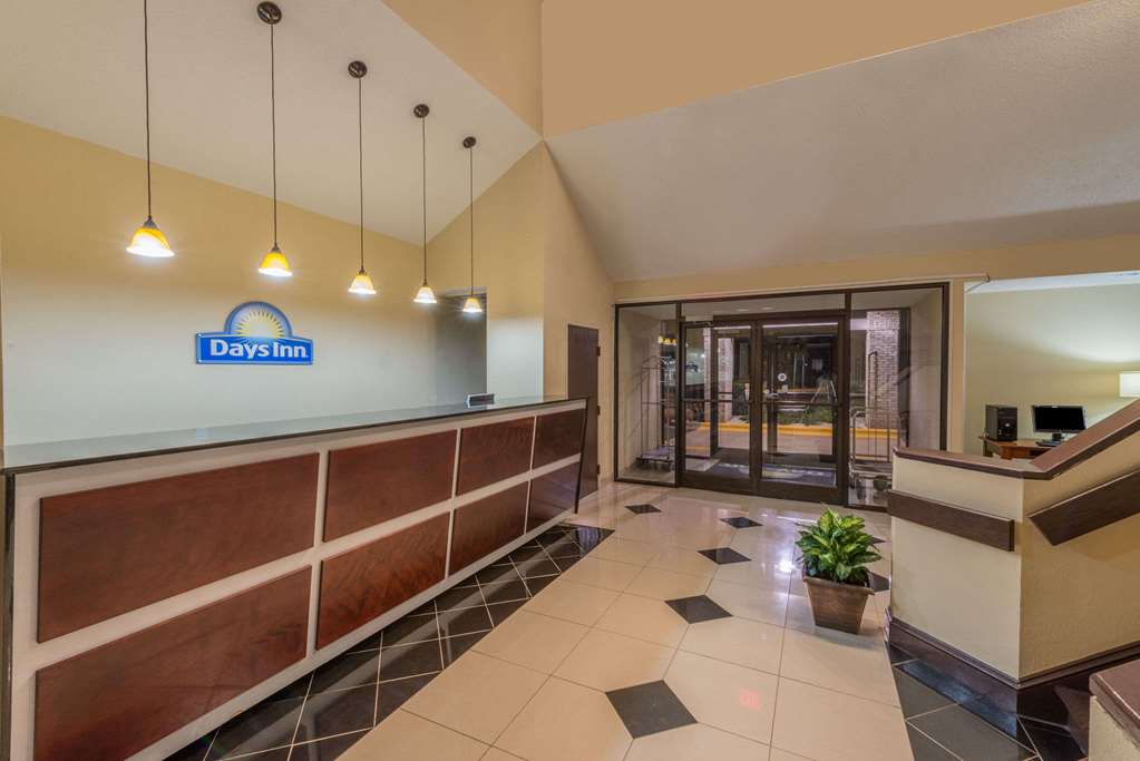 Days Inn by Wyndham Yadkinville - photo 2