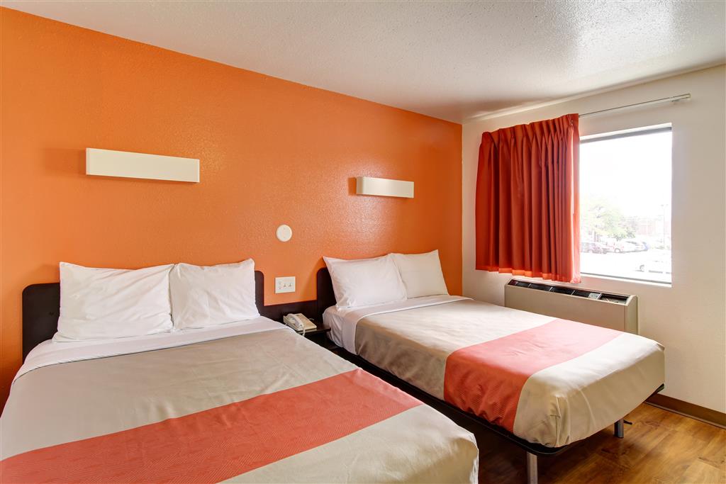 Motel 6 Amherst OH Cleveland West Lorain - photo 17