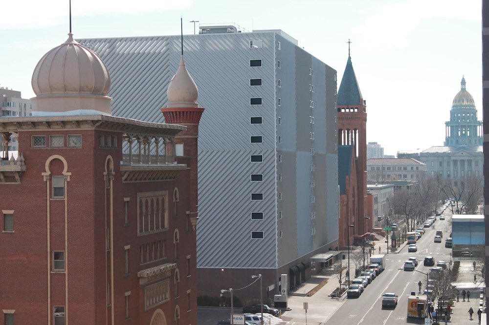 Hampton Inn & Suites Denver Downtown - photo 59