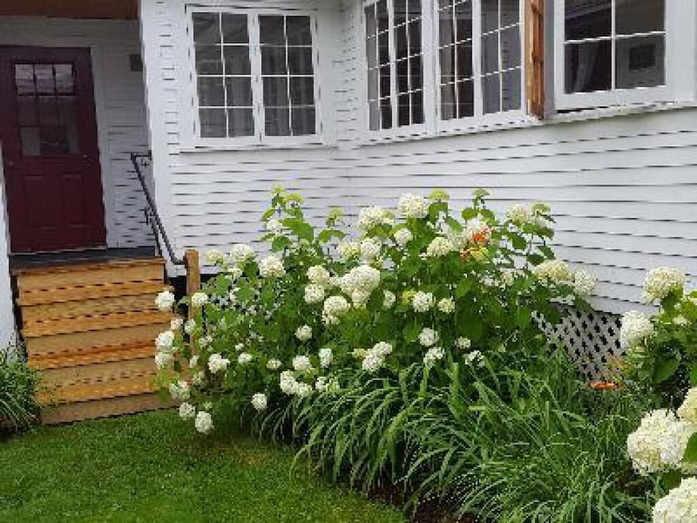 Lareau Farm Inn - photo 23