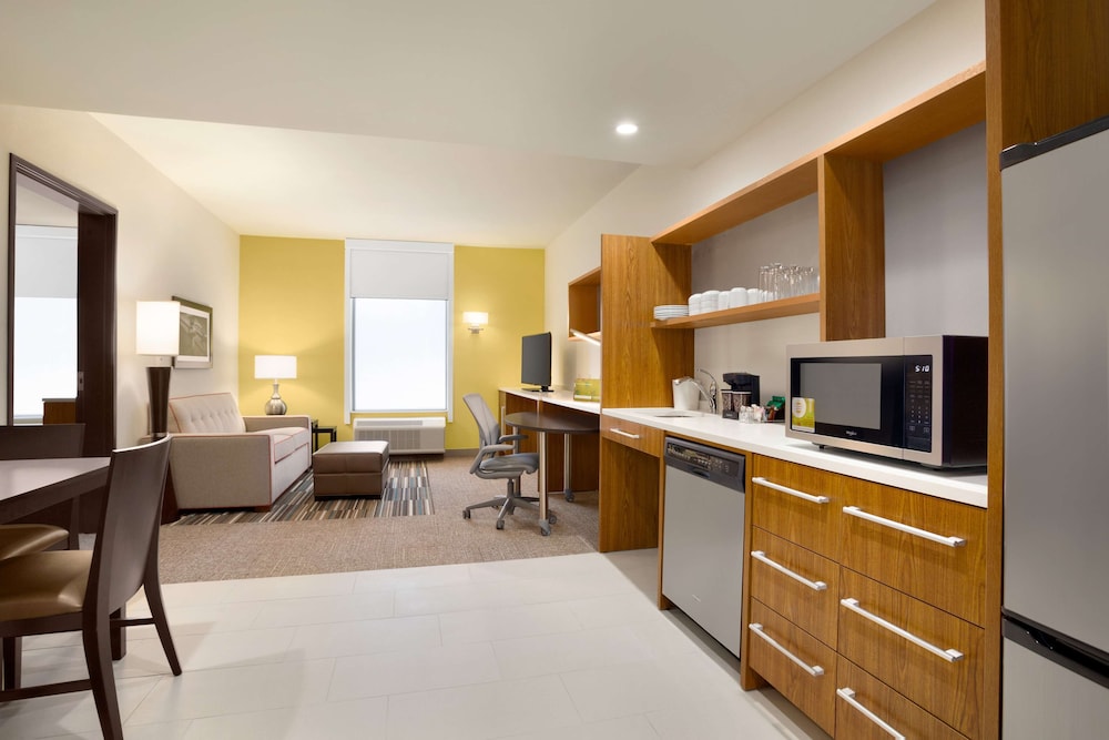 Home2 Suites by Hilton Birmingham Downtown - photo 15