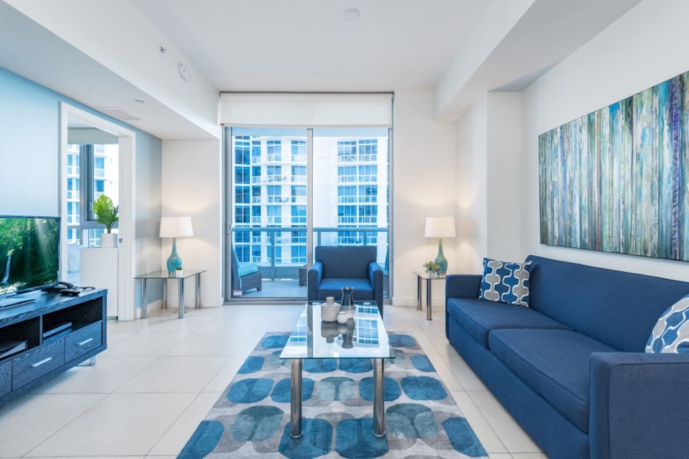 Churchill Suites Monte Carlo Miami Beach - photo 95