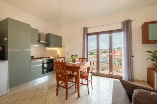 Sunshine Home Attico la Maddalena — 4-Star Luxury Hotel in La Maddalena, Italy