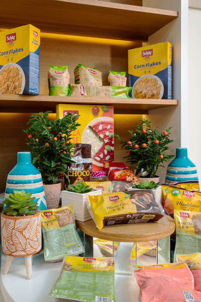 מזון ומשקאות