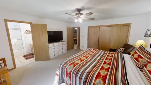 Karlin`s_ranch_house - photo 30