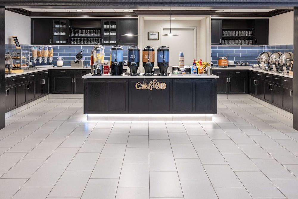 Homewood Suites by Hilton Rochester Greece NY - photo 22