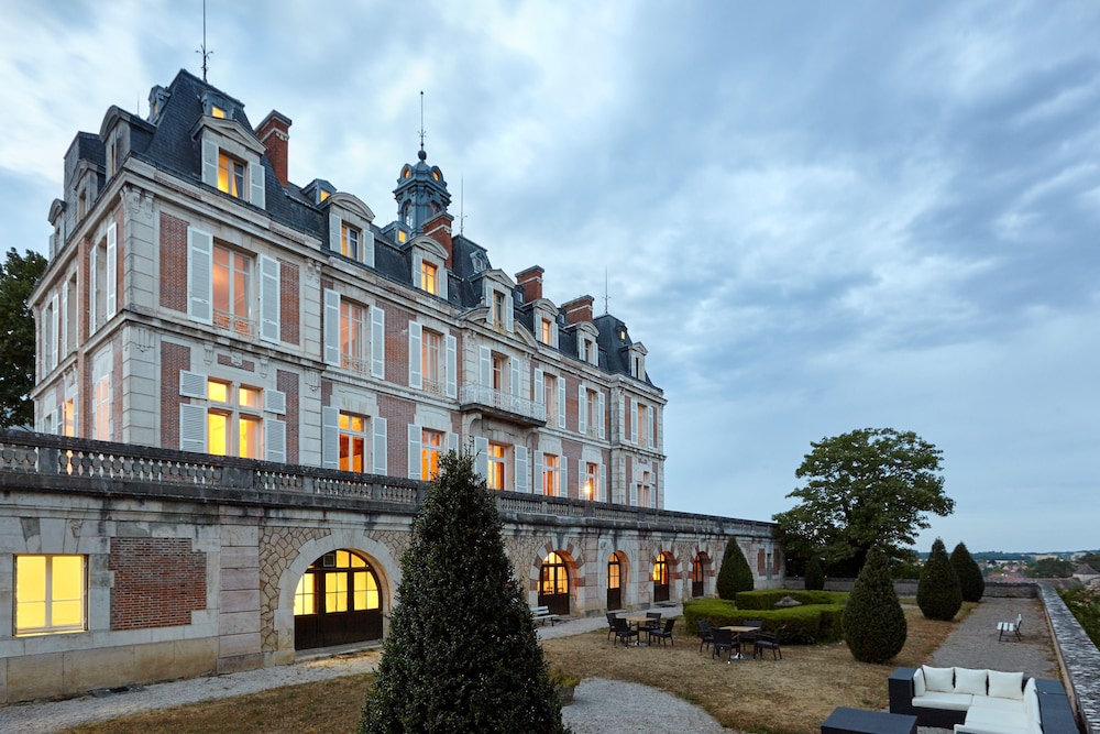 Château Saint Michel The Originals Relais — hotel in Rully