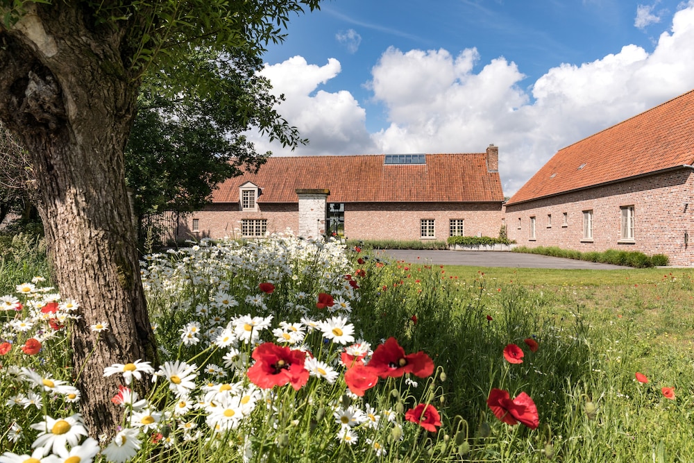Holiday Home Babillie — 5-Star Luxury Hotel in Roeselare, Belgium