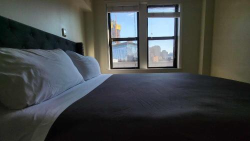 Heart of Detroit Gem 2BR Apt — 4-Star Luxury Hotel in Detroit, United States