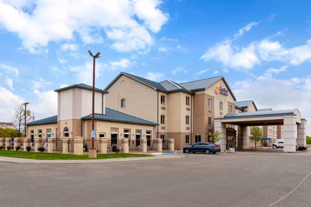 Comfort Inn & Suites Amarillo East in Amarillo, United States