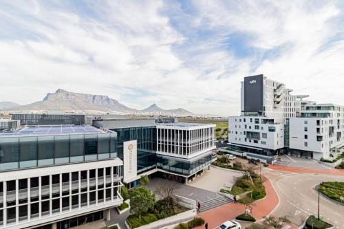 1 bed flat with Mountain view — 4-Star Luxury Hotel in Cape Town, South Africa