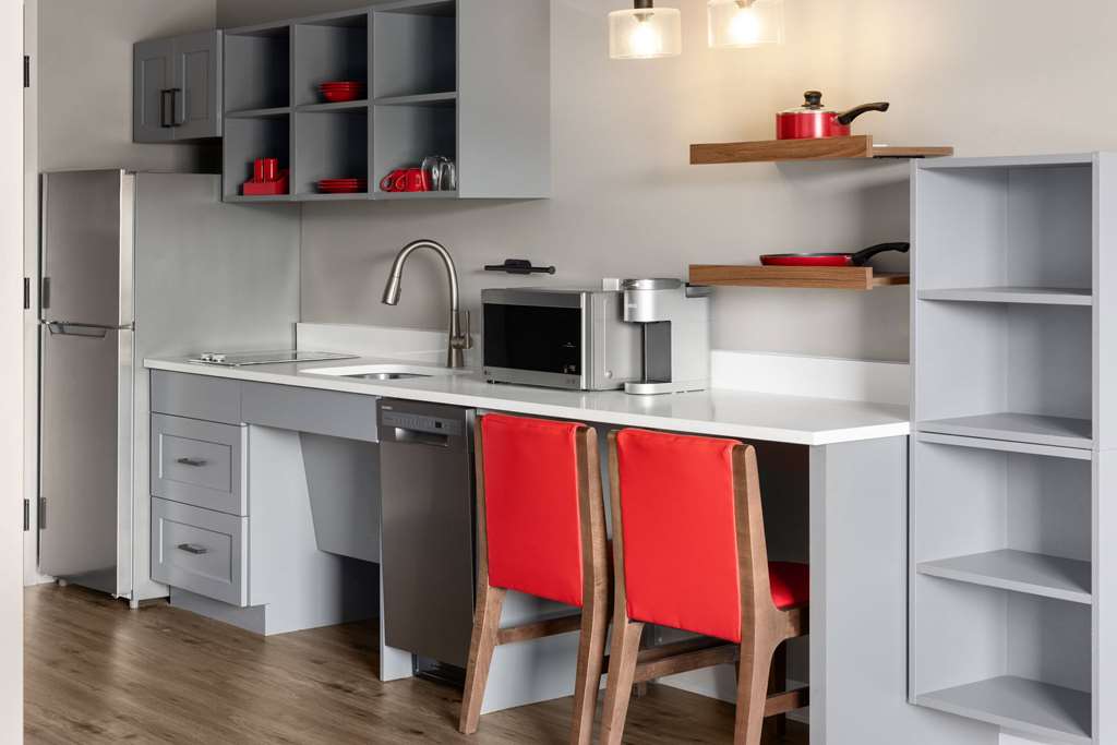 Hawthorn Extended Stay by Wyndham Williston Burlington - photo 3