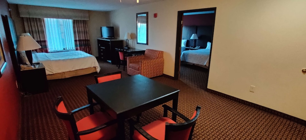 Motel 6 Owatonna MN Near Medical Center - photo 9
