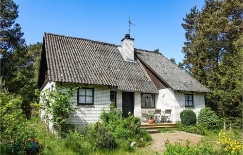 Amazing Home In Nexø With Kitchen — 4-Star Luxury Hotel in Nexo, Denmark