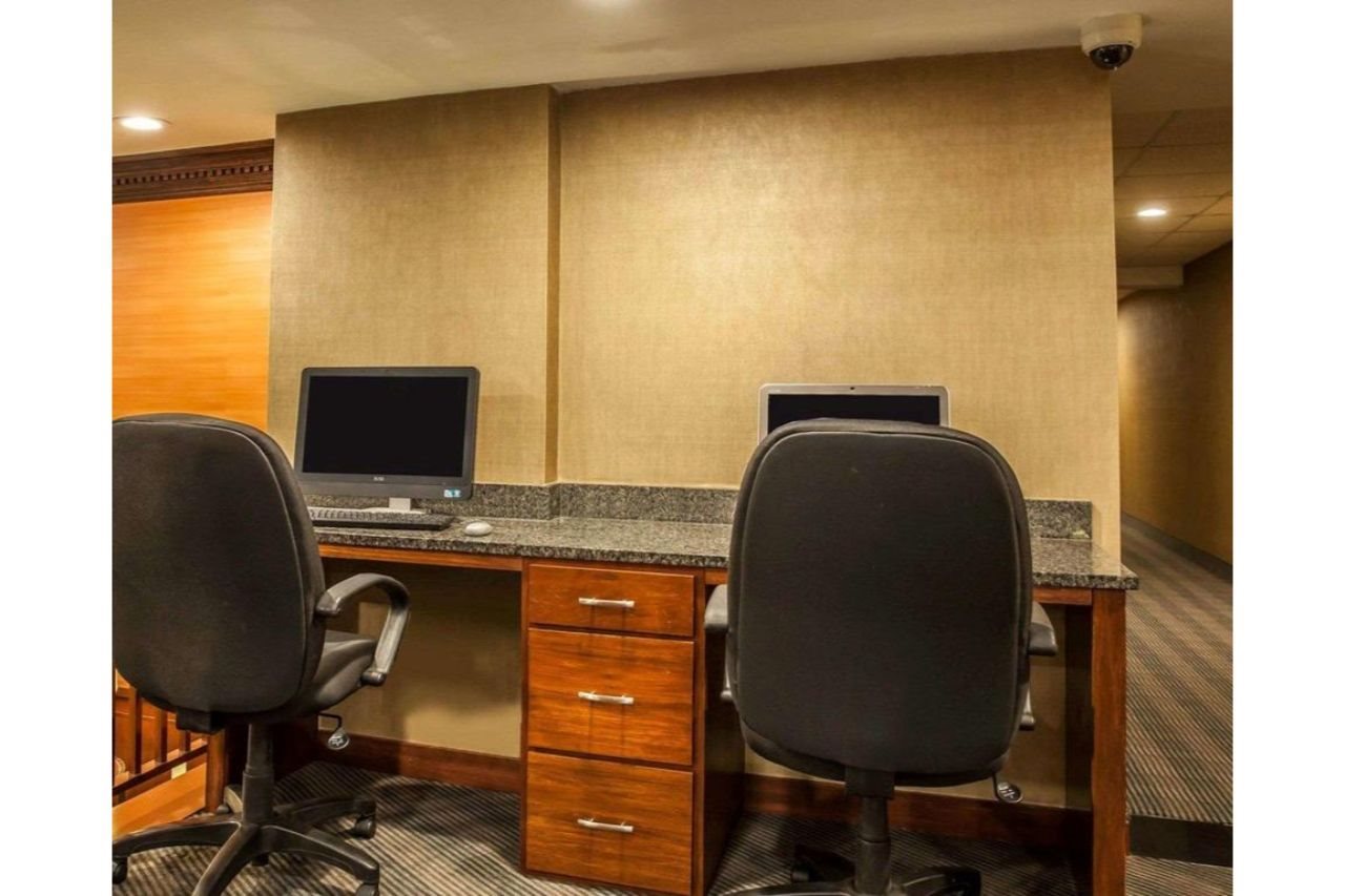 The Virginian Suites an Ascend Hotel Collection Member - photo 5