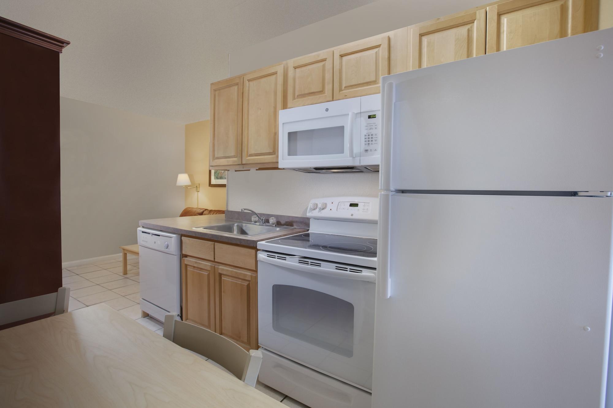 Harbour Beach Oceanfront Resort - photo 23