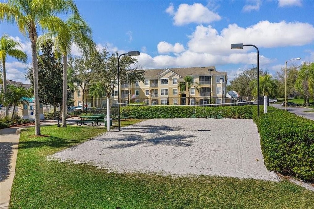 4 Bed in Windsor Palms Resort Steps to Disney - photo 40
