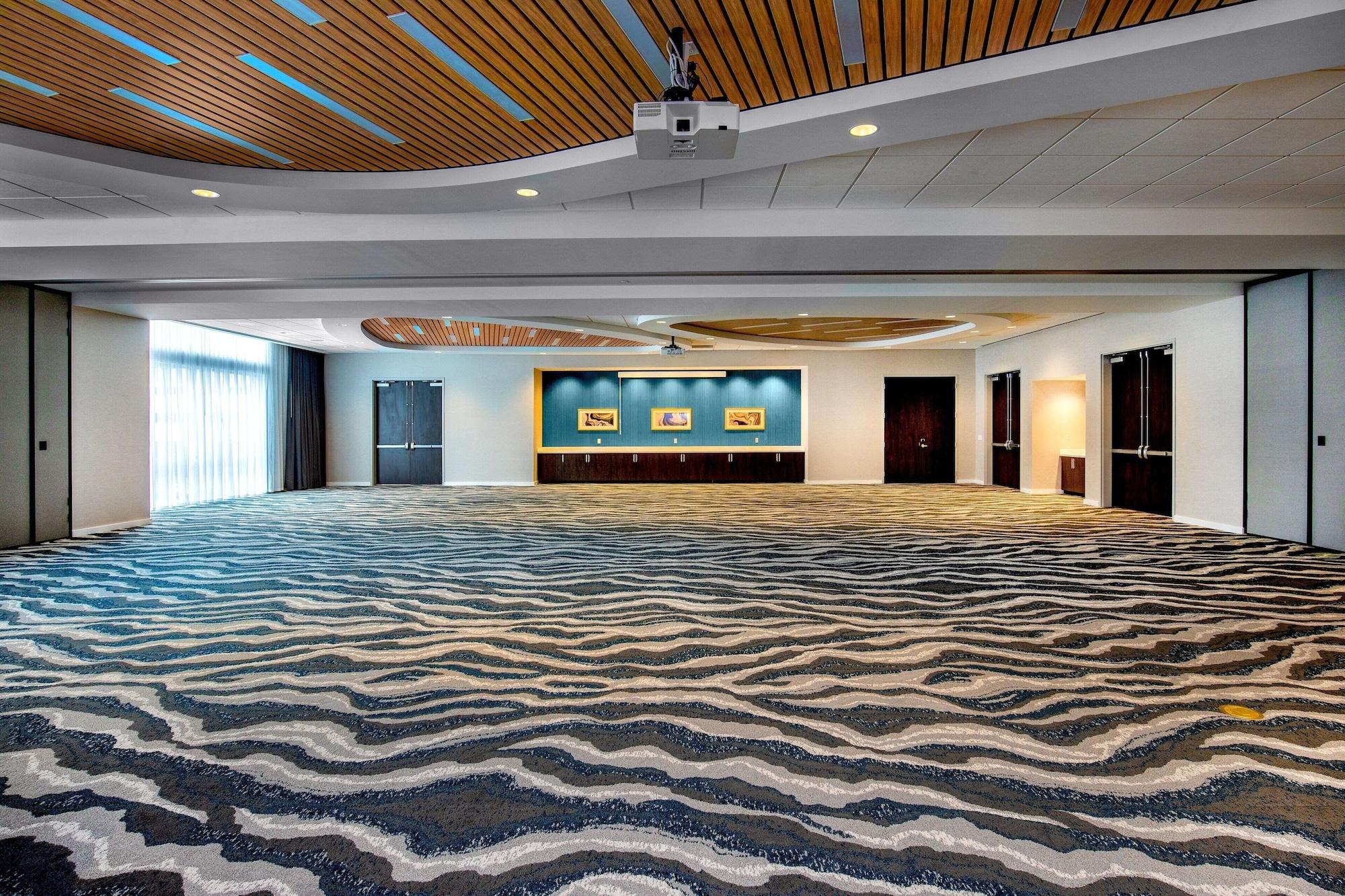 SpringHill Suites by Marriott Boston Logan Airport Revere Beach - photo 12