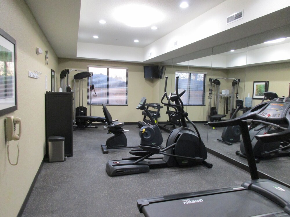 Best Western Plus Fairview Inn & Suites - photo 13