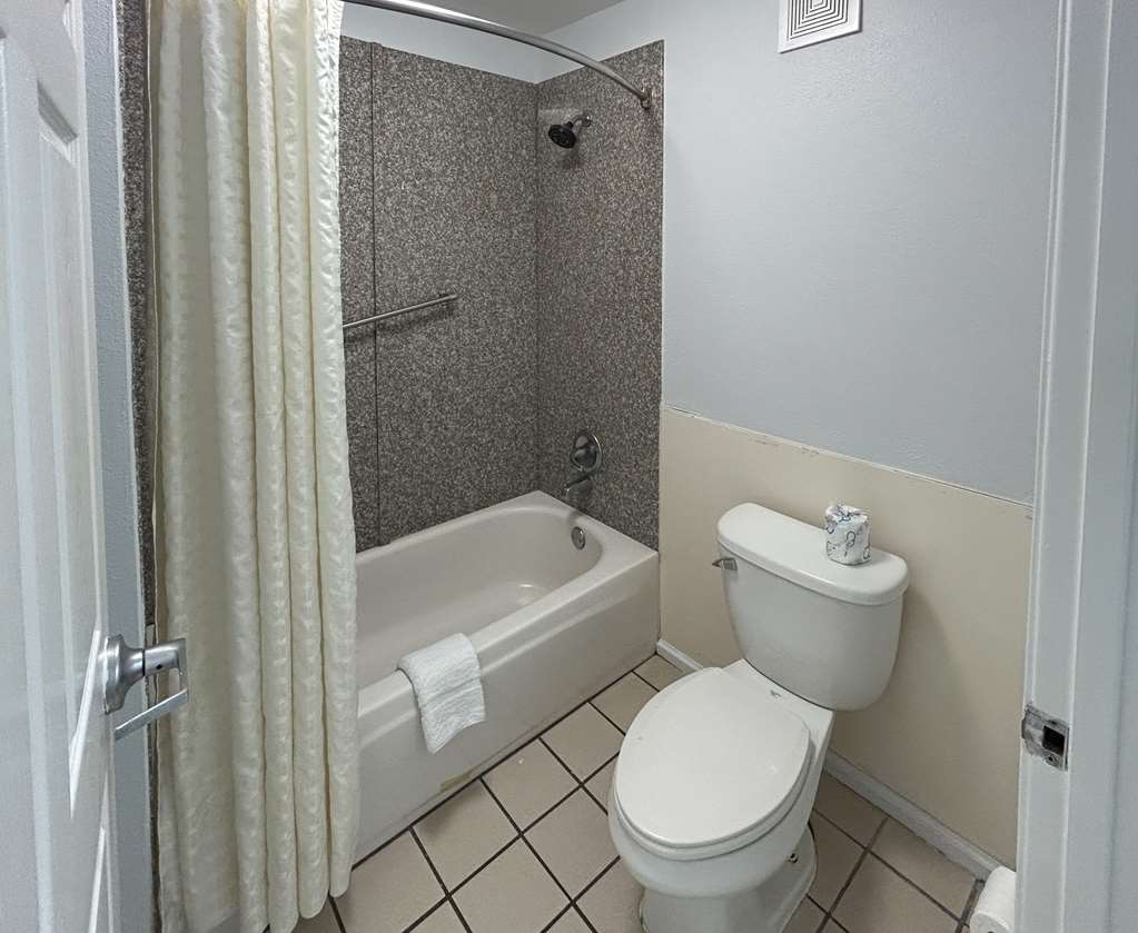 Motel6 Denham Springs LA - photo 15