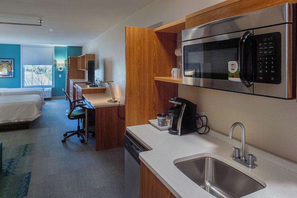 Home2 Suites by Hilton St. Louis Forest Park - photo 10