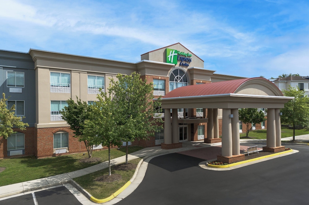 Holiday Inn Express Alexandria Fort Belvoir - photo 48