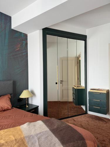 Luxury City Center Home