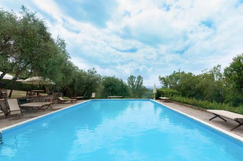 Villa Milani Tenuta la Gigliola — 4-Star Luxury Hotel in Montespertoli, Italy