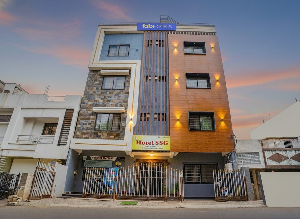 Fabhotel Ssg - last minute hotel in Bhopal