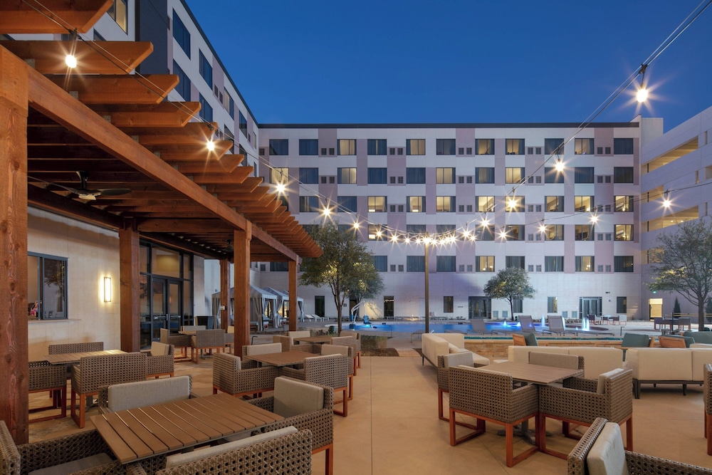 Marriott Dallas Allen Hotel & Convention Center - photo 58