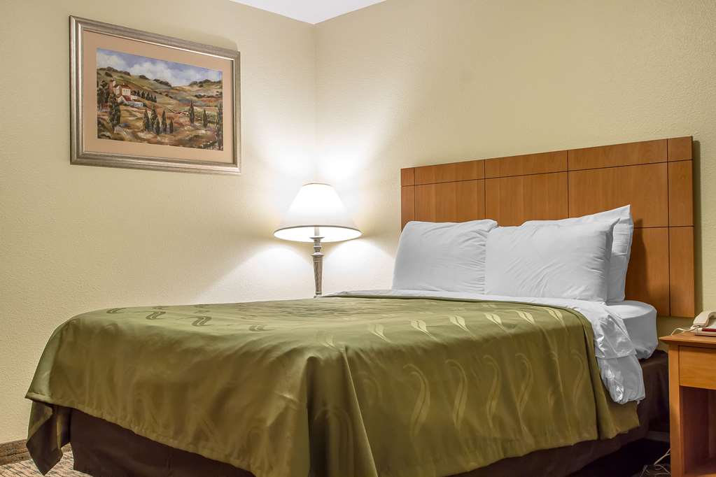 Quality Inn & Suites Santa Rosa South - photo 25