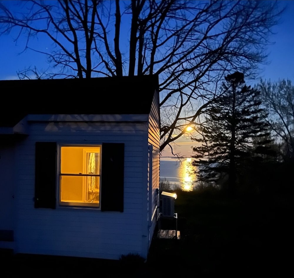 The High Tide Inn - photo 72