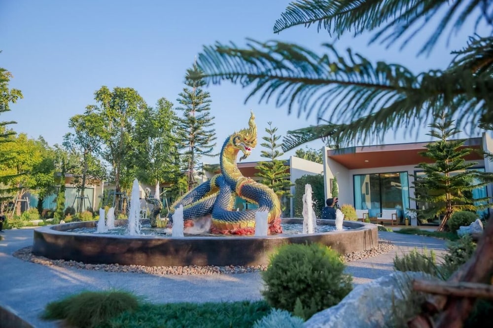 อนันตระปุระ รีสอร์ท บึงโขงหลง Anantara Pura Resort Bueng Khong Long in Bueng Kan, Thailand