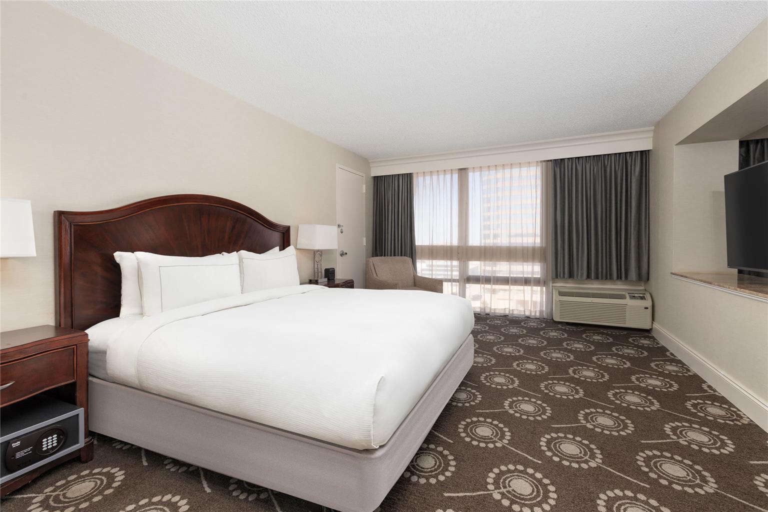Wyndham Midland Downtown - photo 25
